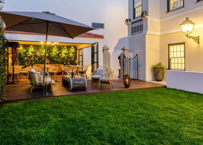 בית הארחה Bcascais Boutique House By Iin Center